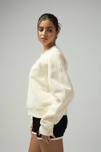 JOJO9-米色卫衣黑色短裤 - JOJO fashion