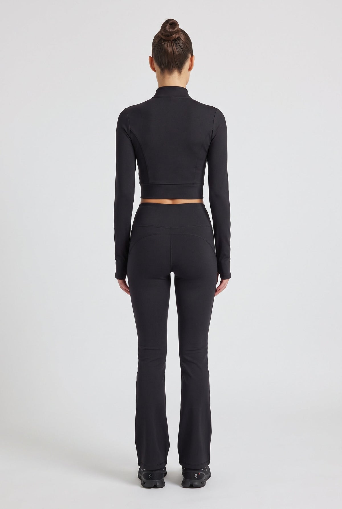 Women's High-Waist Flare Yoga Pants in Black – photo 4