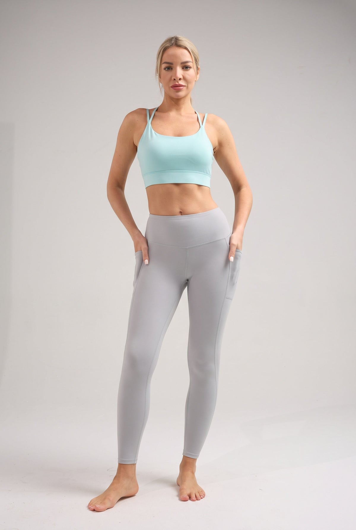 Women's High-Waist Leggings with Side Pockets in Grey – photo 2